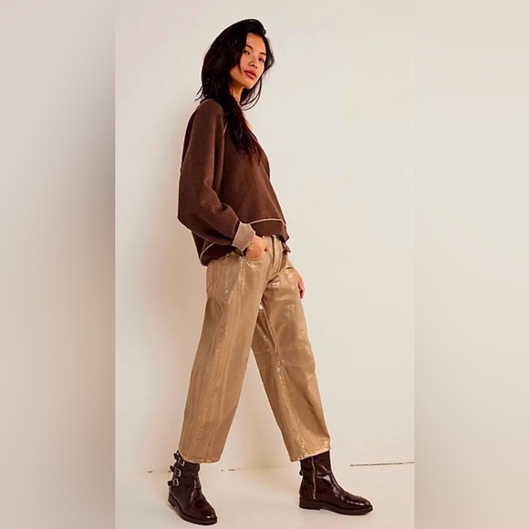 NWT We The Free Good Luck Mid-Rise Metallic Barrel Jeans in More Champagne - Picture 4 of 4